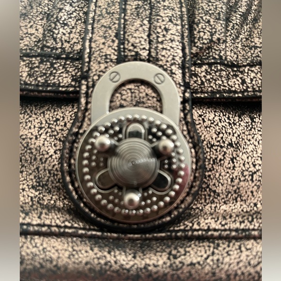 Steve Madden leather wristlet NWOT - Picture 2 of 5